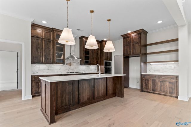 650 Silver Maple Drive, New Market, AL 35761