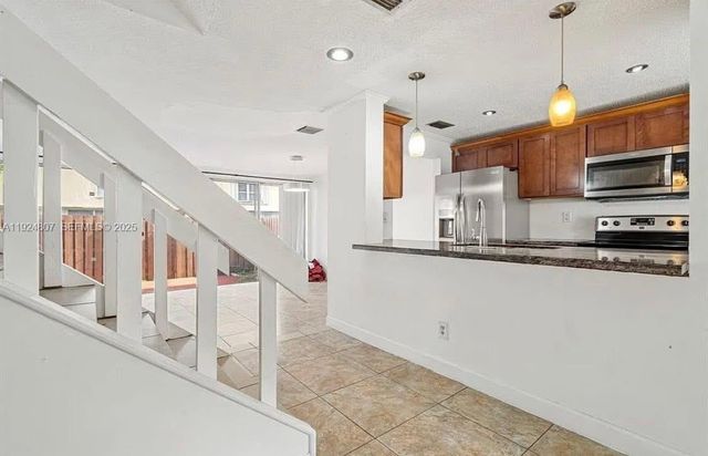 838 NW 82nd Ave 2, Plantation, FL 33324