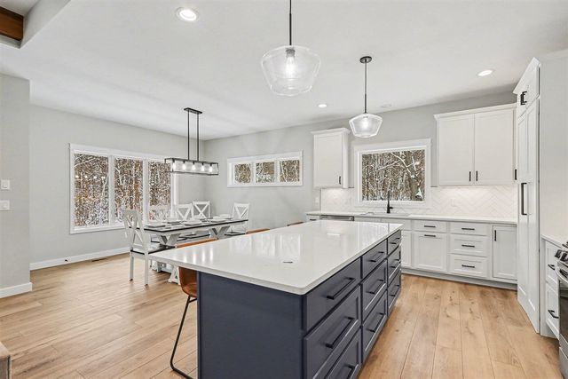 7229 Owen Hills Lane, Kalamazoo, MI 49009