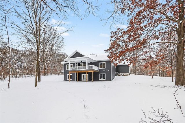 7229 Owen Hills Lane, Kalamazoo, MI 49009