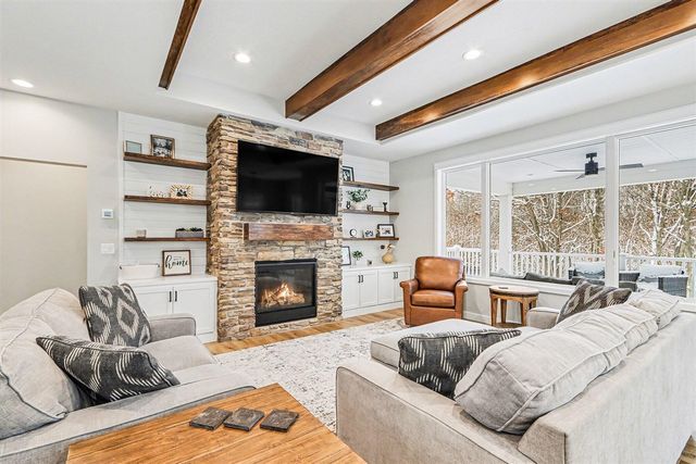 7229 Owen Hills Lane, Kalamazoo, MI 49009