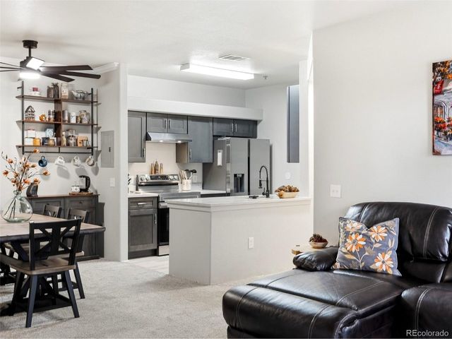 6001 Castlegate Dr W A22, Castle Rock, CO 80108