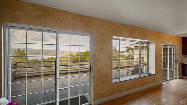 9800 El Dorado Way, Kelseyville, CA 95451