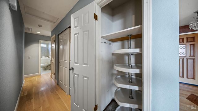 9800 El Dorado Way, Kelseyville, CA 95451