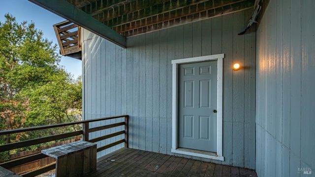 9800 El Dorado Way, Kelseyville, CA 95451