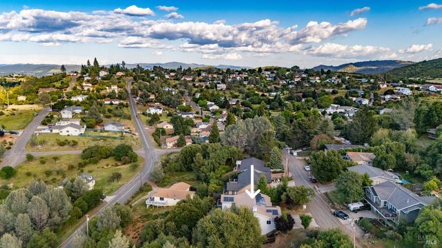 9800 El Dorado Way, Kelseyville, CA 95451