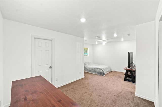 211 Estelle Circle, Texas City, TX 77591