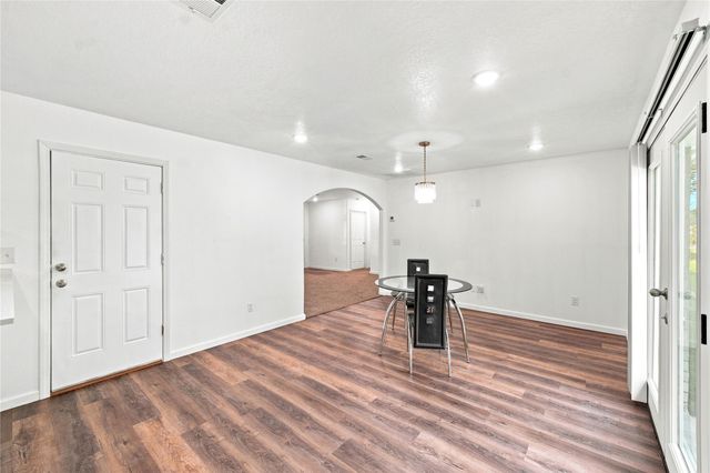 211 Estelle Circle, Texas City, TX 77591