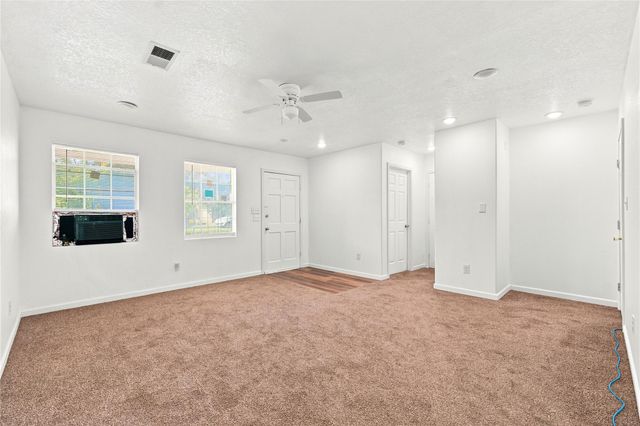 211 Estelle Circle, Texas City, TX 77591