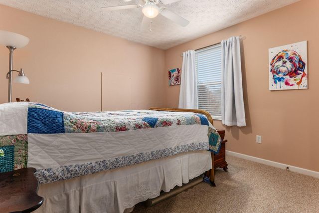 6553 Weston Circle E, Dublin, OH 43016