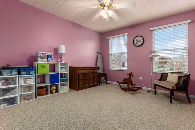 6553 Weston Circle E, Dublin, OH 43016