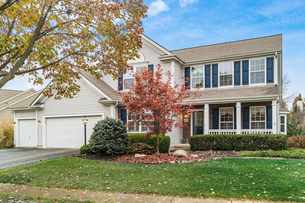 6553 Weston Circle E, Dublin, OH 43016
