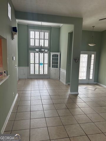 333 Royal Crescent Way, Stockbridge, GA 30281