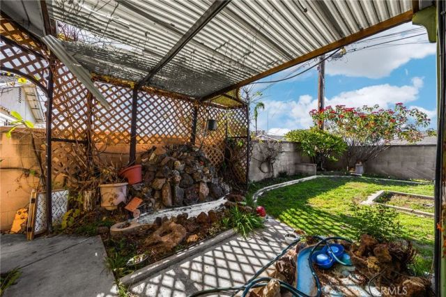 10947 Groveland Avenue, Whittier, CA 90603