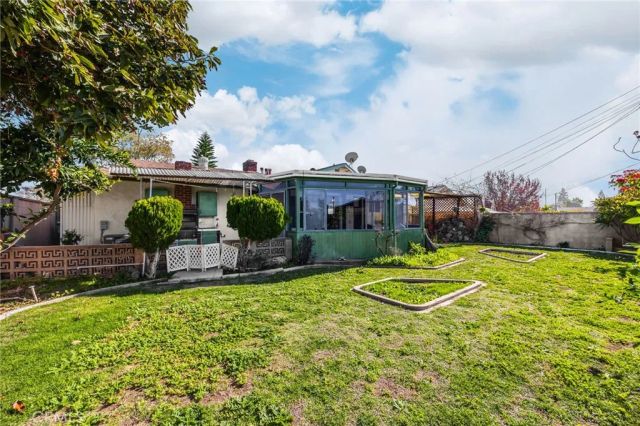 10947 Groveland Avenue, Whittier, CA 90603