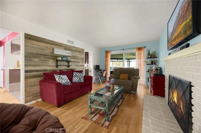 10947 Groveland Avenue, Whittier, CA 90603