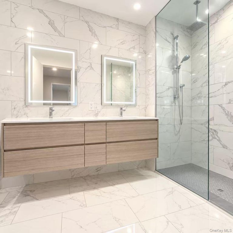 131-01 40th Road PH3D, Flushing, NY 11354 — photo 5