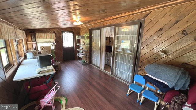 723 KETTLE RUN RD, Marlton, NJ 08053