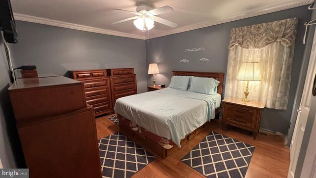 723 KETTLE RUN RD, Marlton, NJ 08053