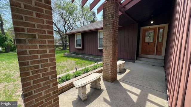 723 KETTLE RUN RD, Marlton, NJ 08053