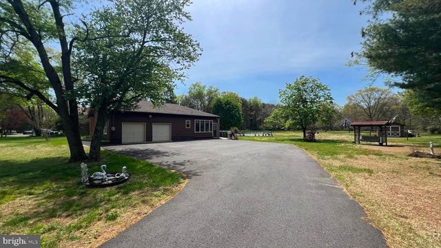 723 KETTLE RUN RD, Marlton, NJ 08053