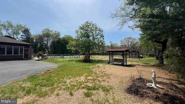 723 KETTLE RUN RD, Marlton, NJ 08053