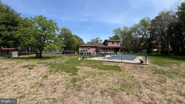 723 KETTLE RUN RD, Marlton, NJ 08053