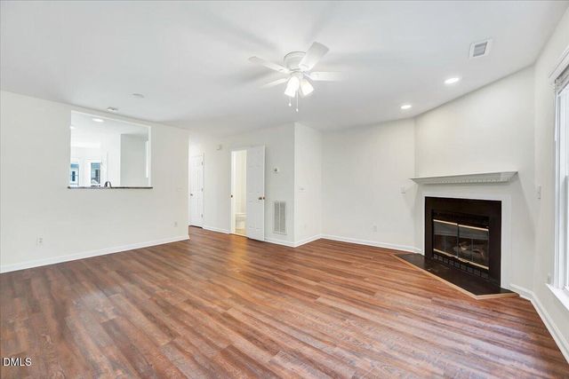 204 Knightsborough Way, Apex, NC 27502