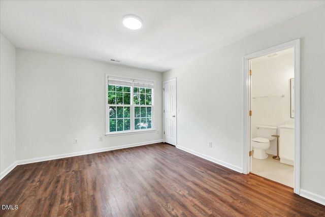 204 Knightsborough Way, Apex, NC 27502