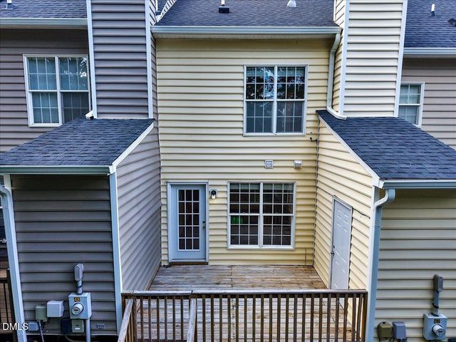 204 Knightsborough Way, Apex, NC 27502