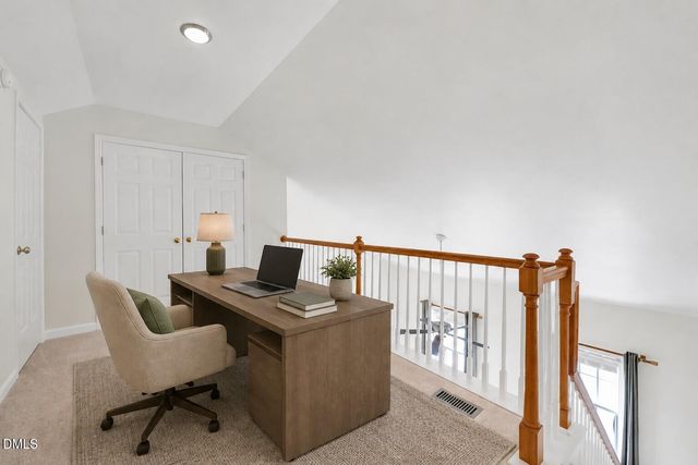 204 Knightsborough Way, Apex, NC 27502