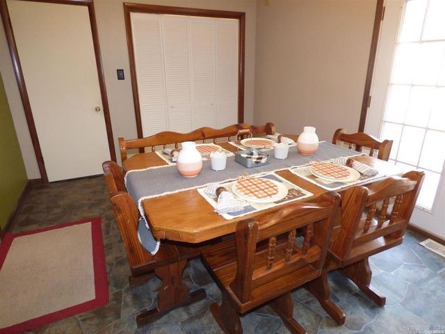 201 Elmhurts Street, Hot Springs, AR 71913