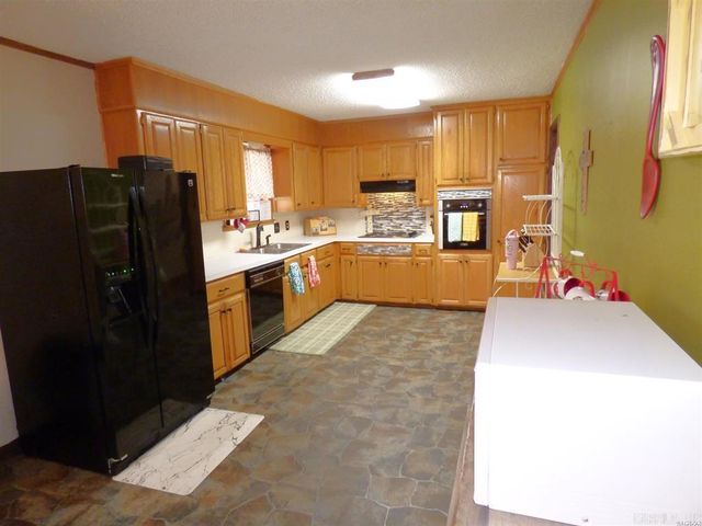 201 Elmhurts Street, Hot Springs, AR 71913