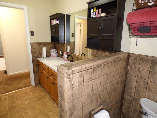 201 Elmhurts Street, Hot Springs, AR 71913