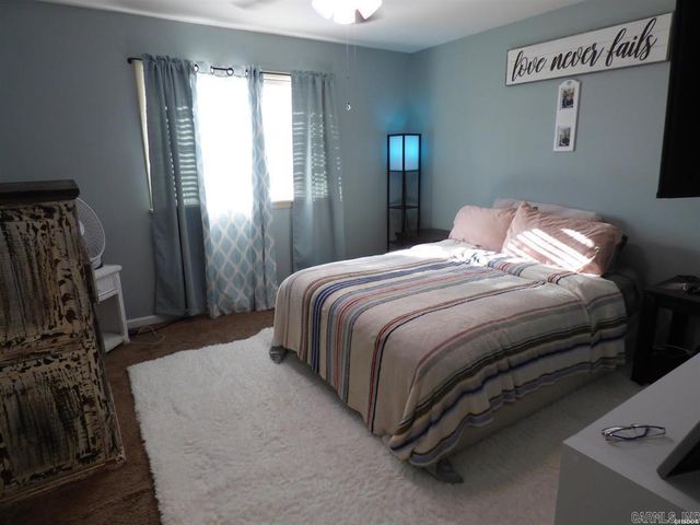 201 Elmhurts Street, Hot Springs, AR 71913