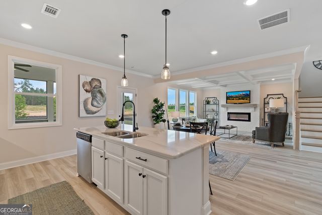 180 Logan Pass Drive 186A, Loganville, GA 30052