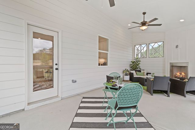 180 Logan Pass Drive 186A, Loganville, GA 30052