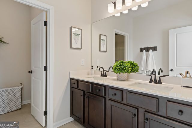 180 Logan Pass Drive 186A, Loganville, GA 30052