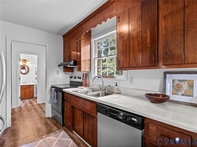 3610 Castlebury Dr, Chester, VA 23831