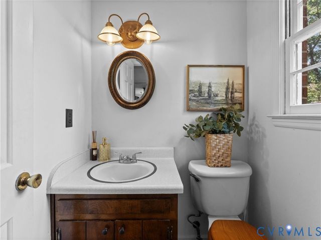 3610 Castlebury Dr, Chester, VA 23831