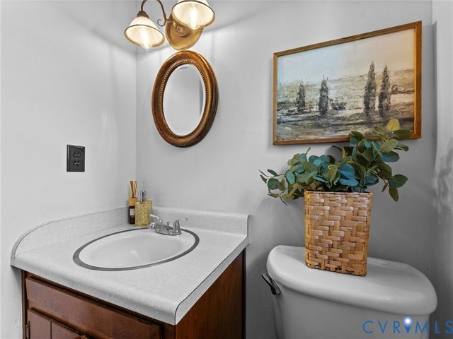 3610 Castlebury Dr, Chester, VA 23831