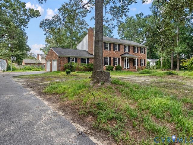 3610 Castlebury Dr, Chester, VA 23831