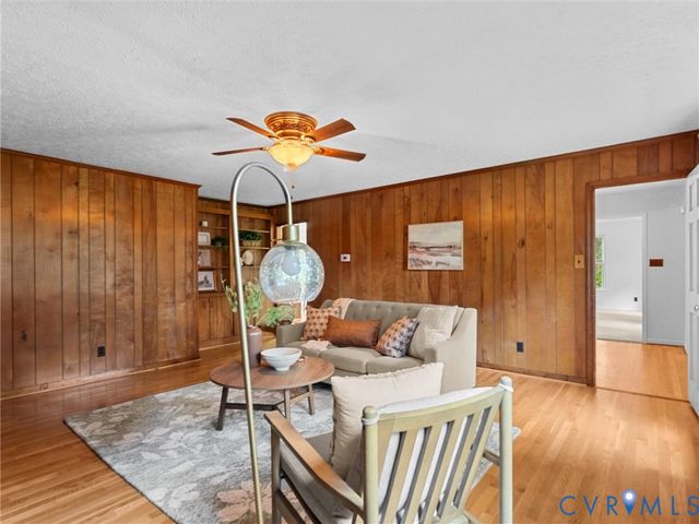 3610 Castlebury Dr, Chester, VA 23831