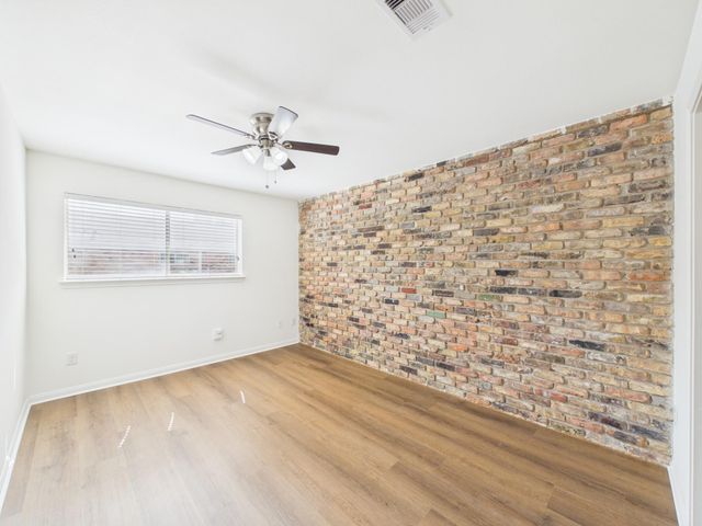 5343 Richmond Avenue 21, Houston, TX 77056