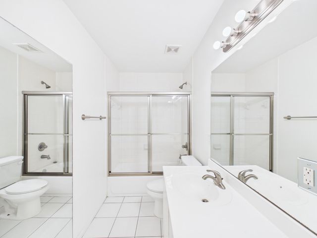 5343 Richmond Avenue 21, Houston, TX 77056