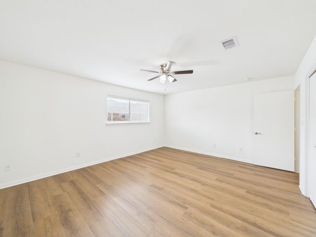 5343 Richmond Avenue 21, Houston, TX 77056