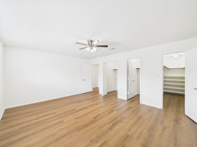5343 Richmond Avenue 21, Houston, TX 77056