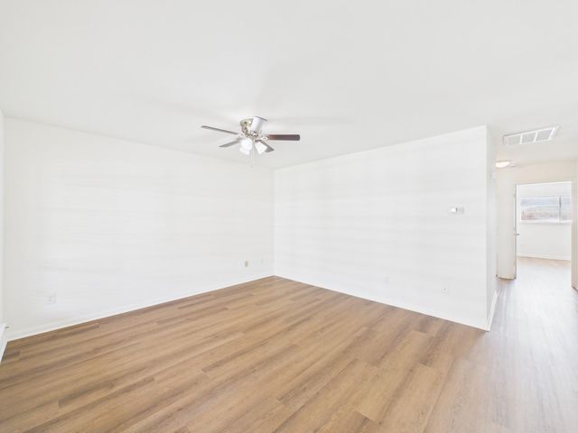5343 Richmond Avenue 21, Houston, TX 77056