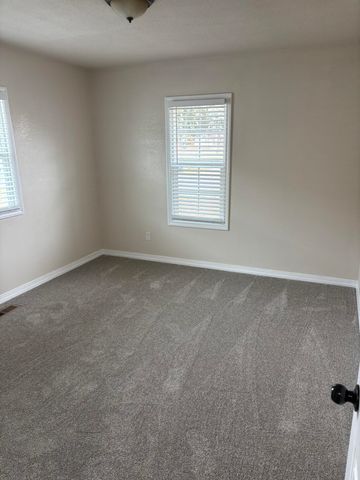 708 E Providence Ave, Spokane, WA 99207