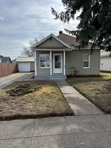 708 E Providence Ave, Spokane, WA 99207